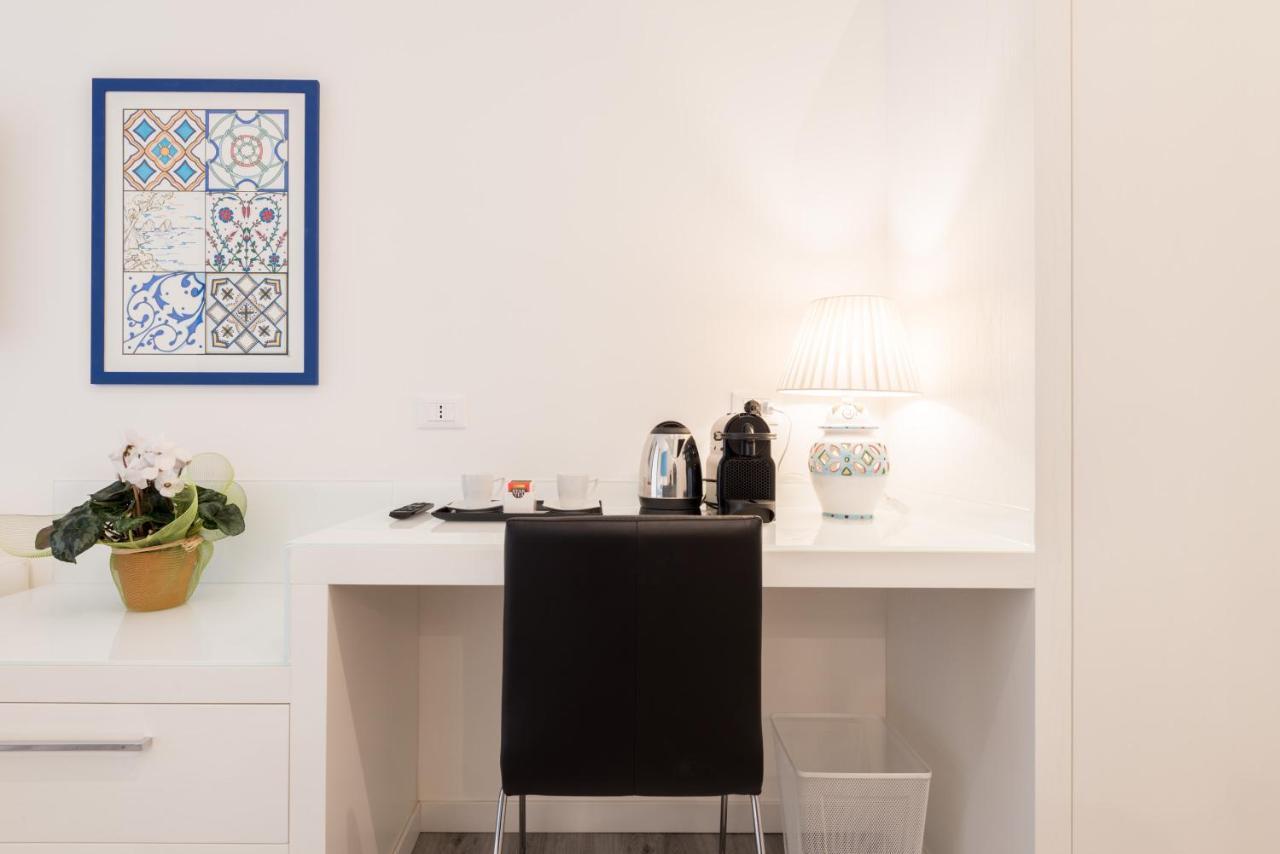 Hotel Napoliving Zewnętrze zdjęcie