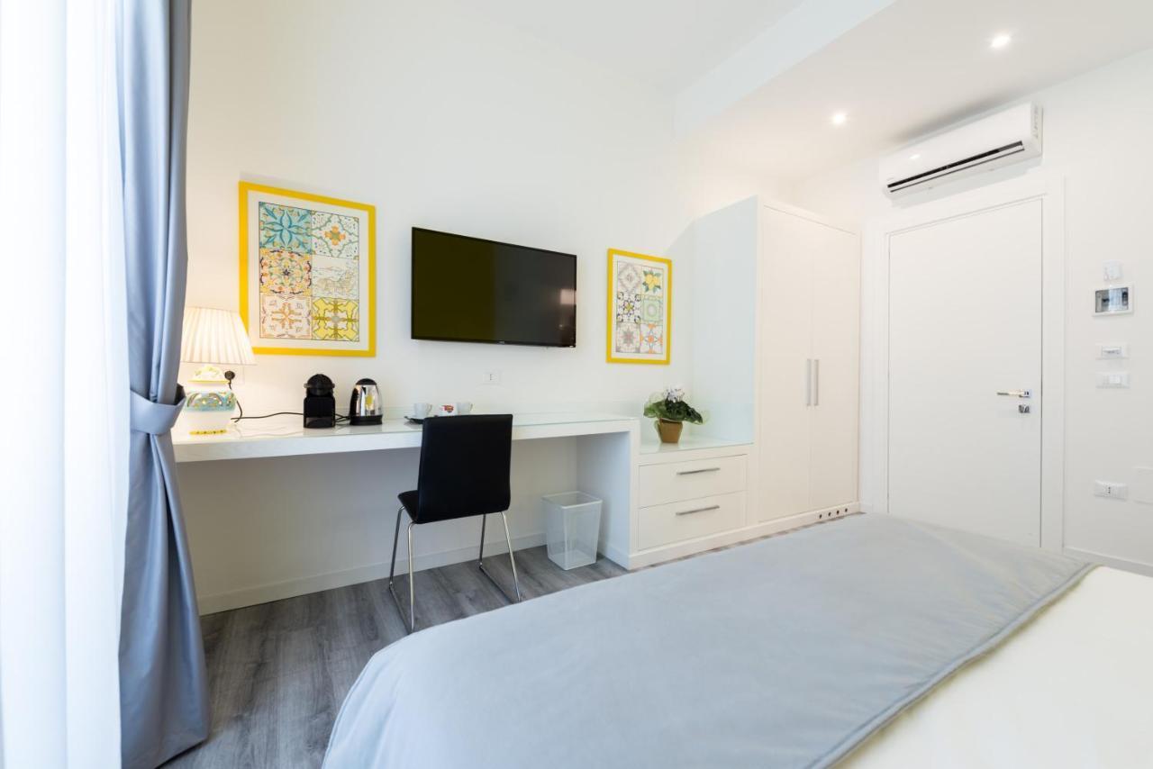 Hotel Napoliving Zewnętrze zdjęcie